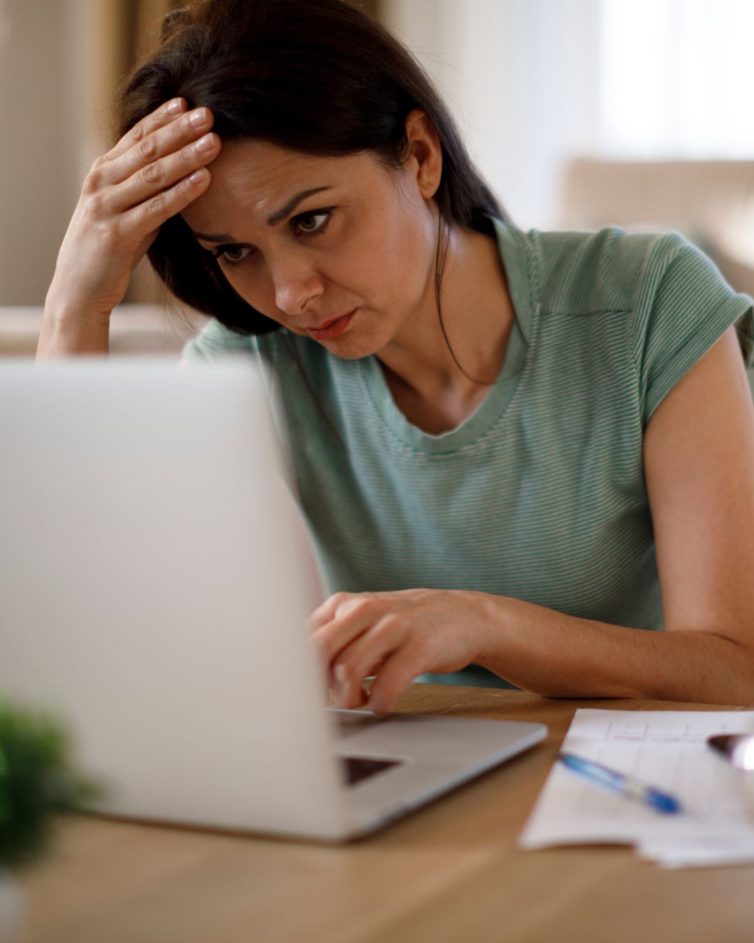 Sit Back And Enjoy A Powerful All-in-One Sales and Marketing Tool